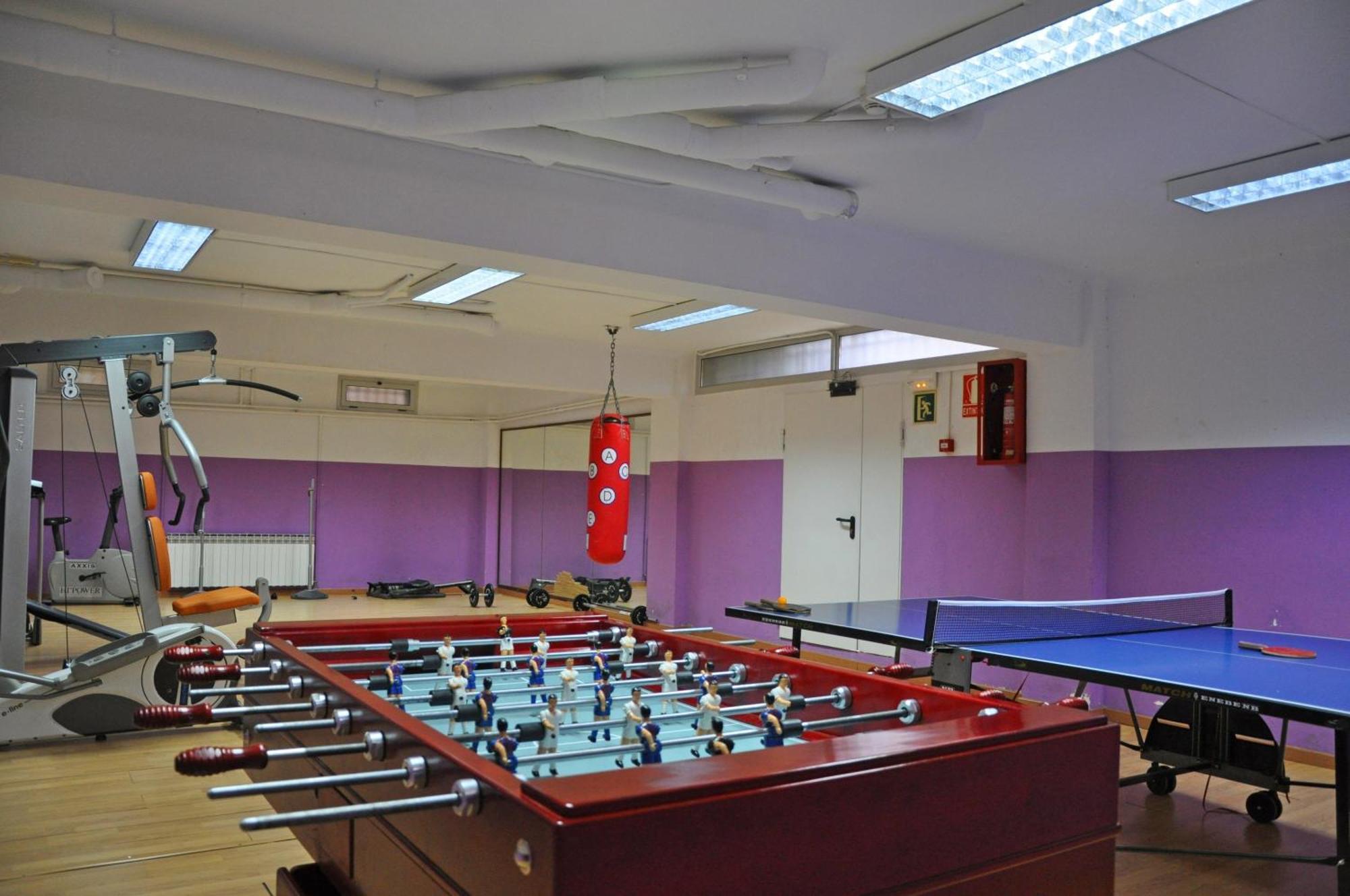 Residencia Universitaria Resa Sant Jordi Тарагона Екстериор снимка