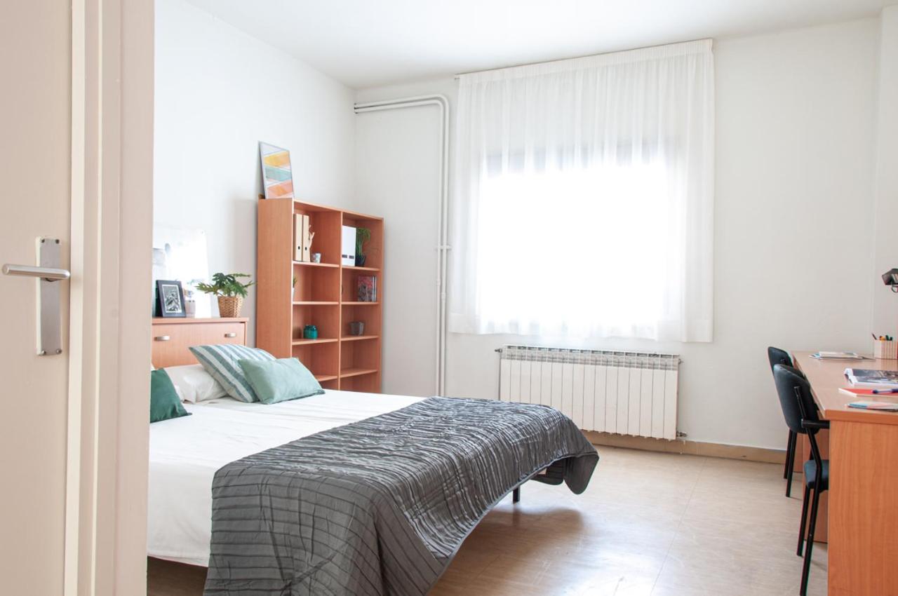 Residencia Universitaria Resa Sant Jordi Тарагона Екстериор снимка